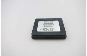 Мера шероховатости Mitutoyo 178-601 параметры Ra 3 мкм