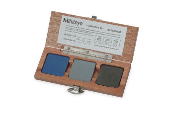 Mitutoyo 64AAA590 комплект мер твёрдости Шора тип D (3 шт НD)